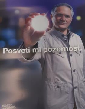 Slika - Posveti mi pozornost 1